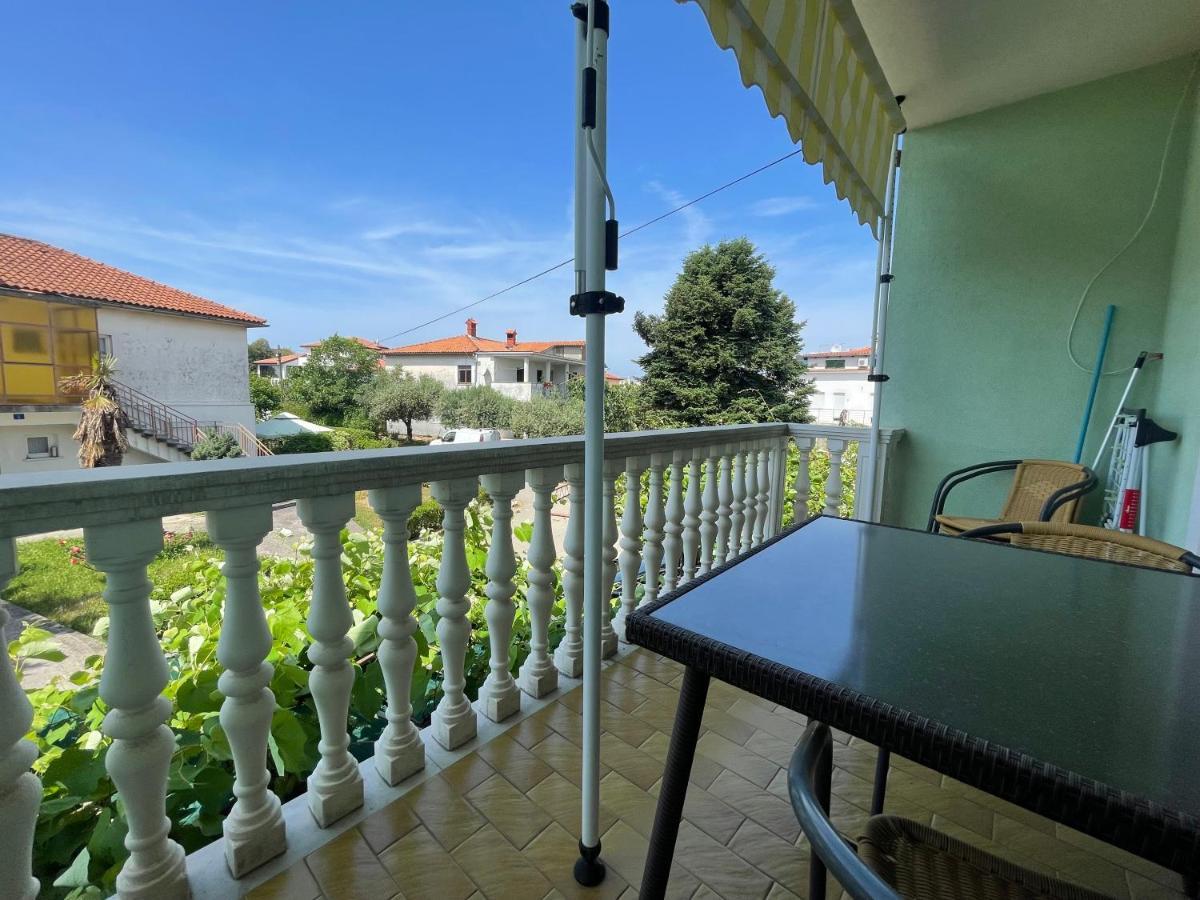 App. Marjeta Appartement Umag Buitenkant foto