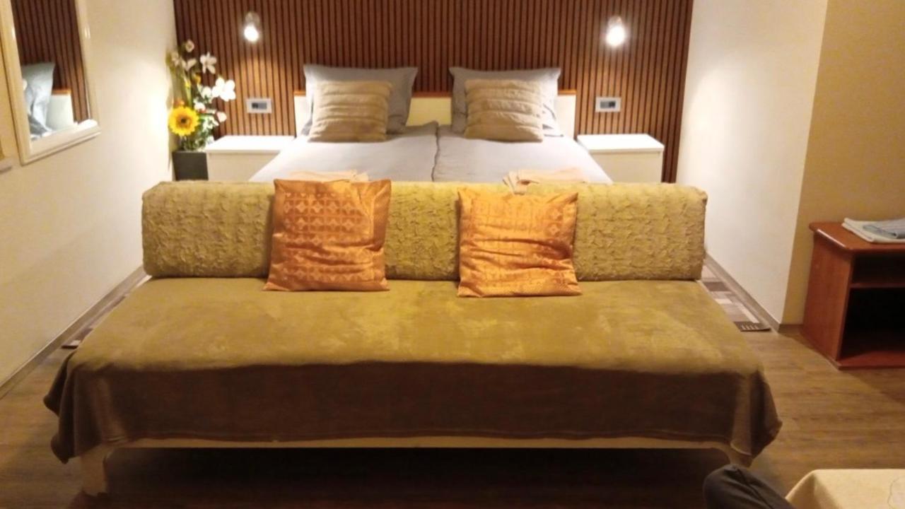App. Marjeta Appartement Umag Buitenkant foto