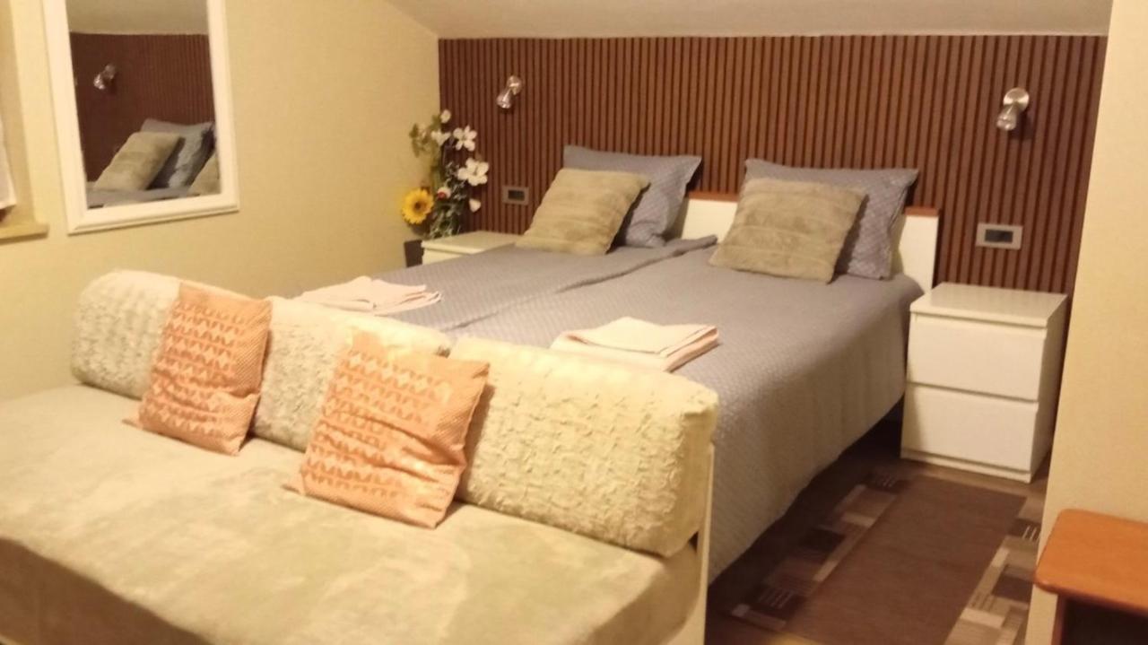 App. Marjeta Appartement Umag Buitenkant foto