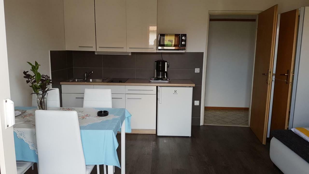 App. Marjeta Appartement Umag Buitenkant foto